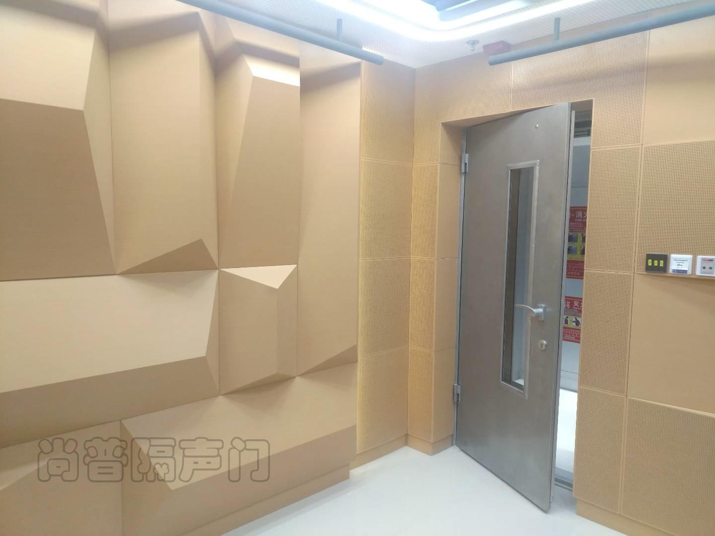 如何選擇隔聲門如何選擇隔聲門